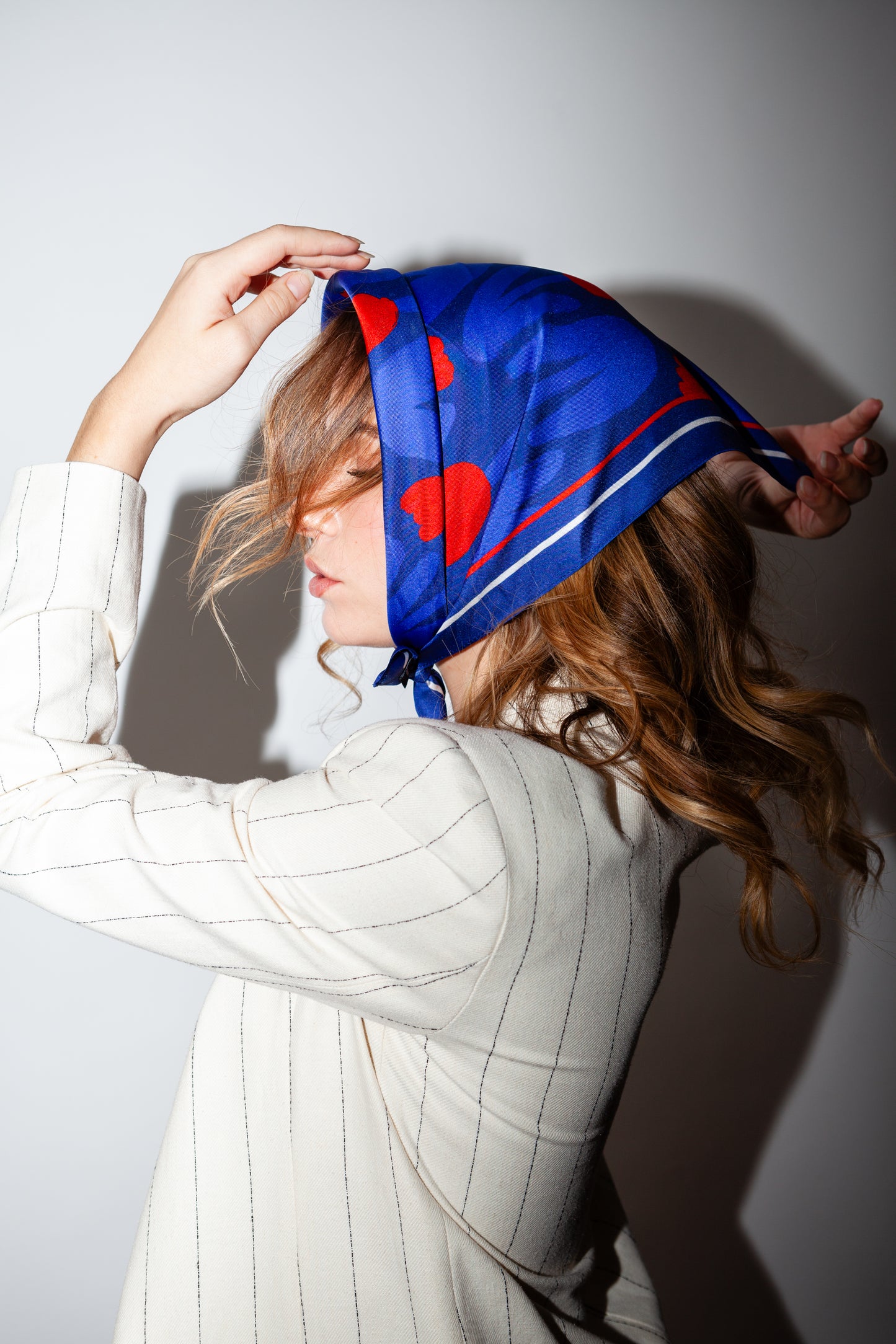 シルクバンダナ · 55 · LEONIE